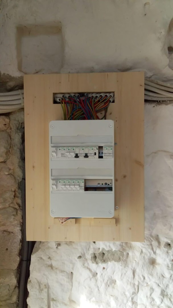 Électricien Châtellerault- Electro Pro Services — Photos 9